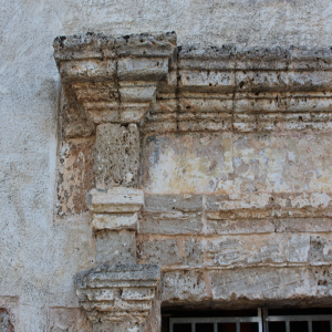 Portale - Chiesa rupestre di Santa Marina a Taviano (LE)